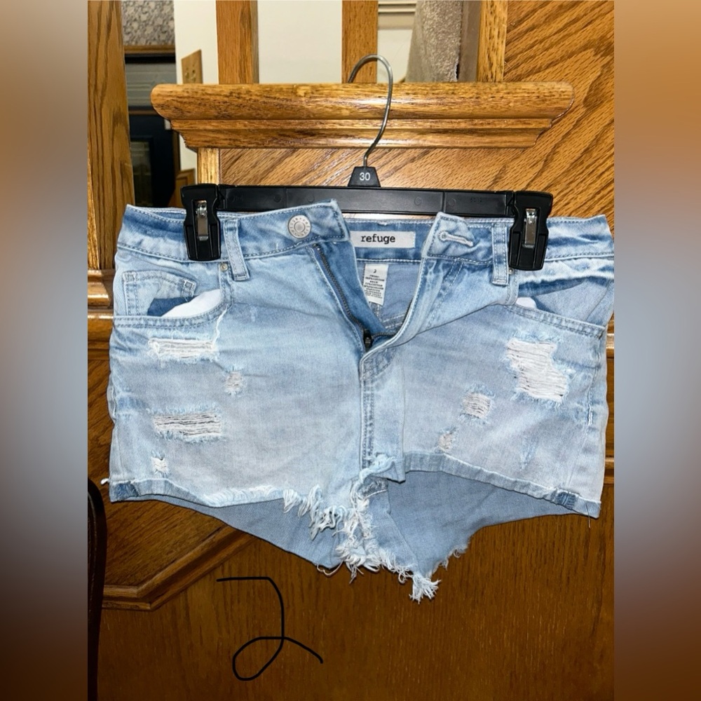 Jean shorts!!